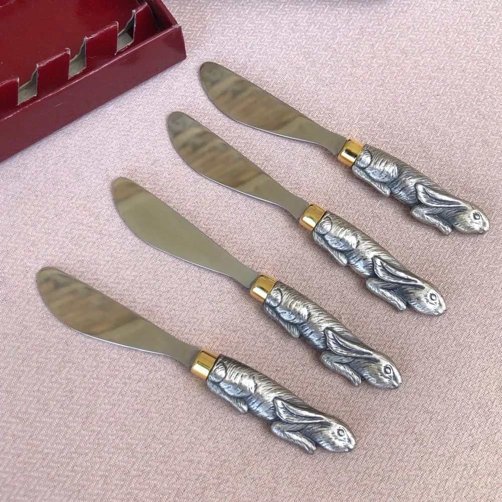 Arthur Court Vintage Bunny Rabbit Marble Cheese Board & Cutter + 4 Spread Knives